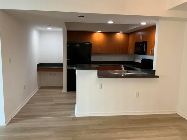 100 N Federal Hwy, Fort Lauderdale, FL