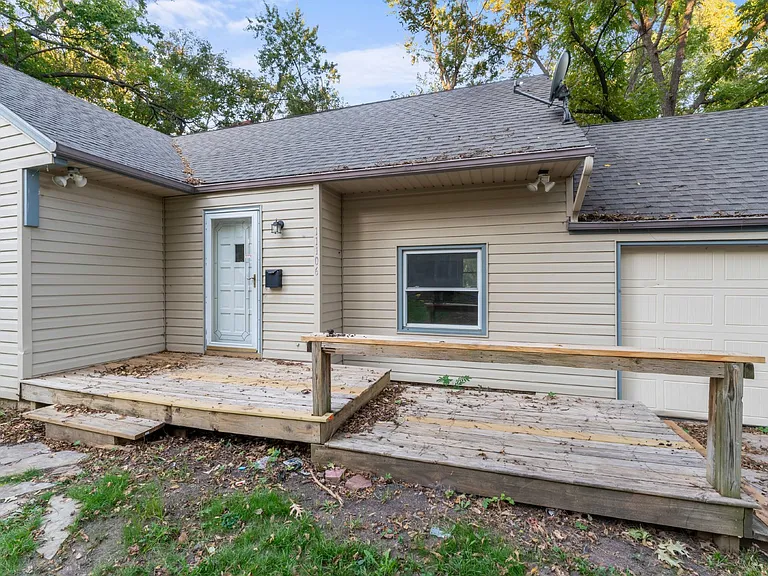 11106 Applewood Dr — Photo 4