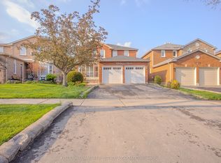 3209 Magwood Rd #BASEMENT, Mississauga, ON L5L 5K7