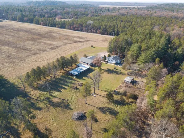 N4092 25th Avenue, Mauston, WI 53948