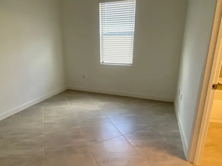 11211 Timber Creek Dr — Photo 13