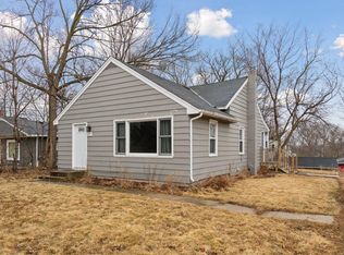 3477 Lyric Ave, Wayzata, MN 55391