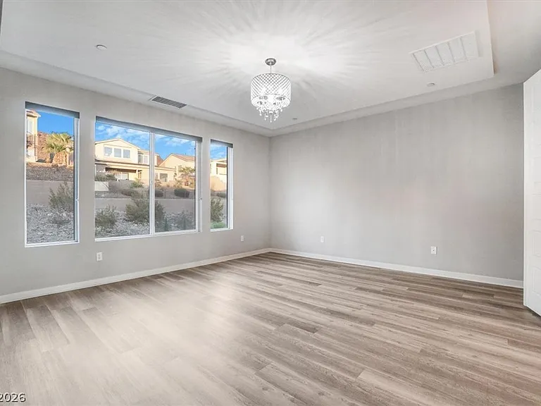 32 Vista Outlook St — Photo 36