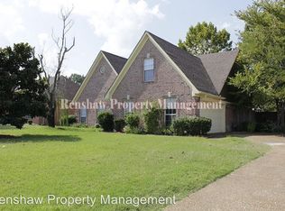 4499 Meadow Cliff Dr, Memphis, TN 38125
