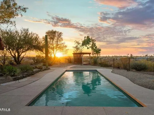 1710 W Camino Dr, Wickenburg, AZ 85390