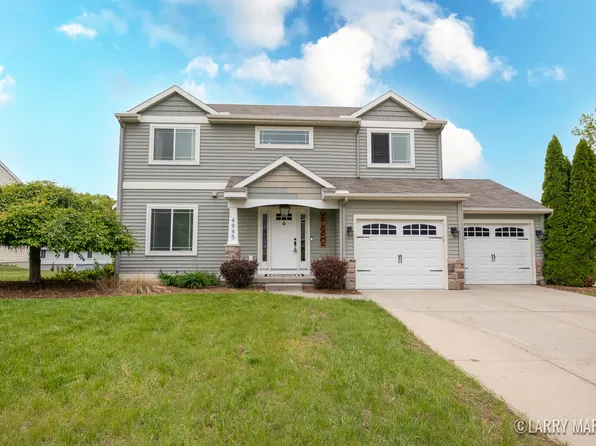 4945 Riverfield Dr SW, Wyoming, MI 49418