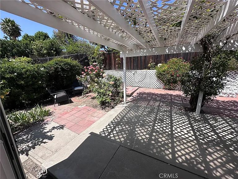 635 Flaming Star Ave — Photo 12