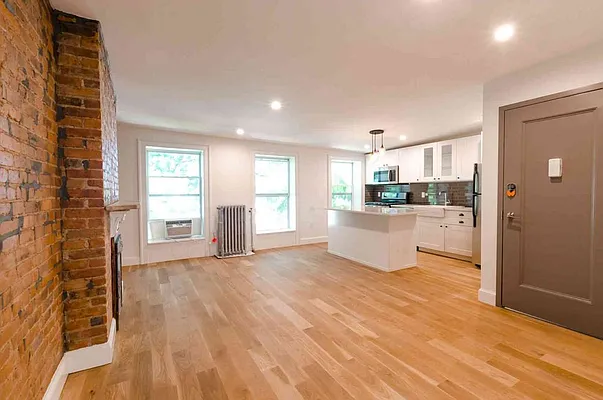 Rented by RES New York | media 9