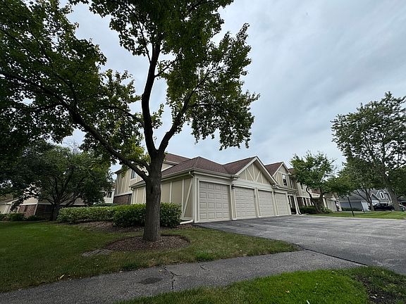5th image of 1101 Wildberry Ct APT A-1