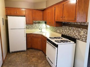 2157 S 108th St APT 3, Milwaukee, WI 53227