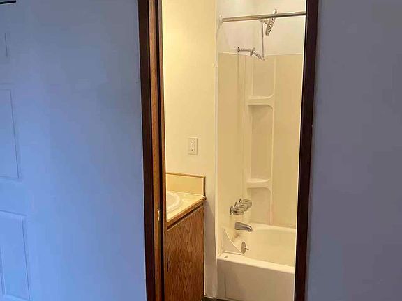 4th image of 322 Avenue A APT 2