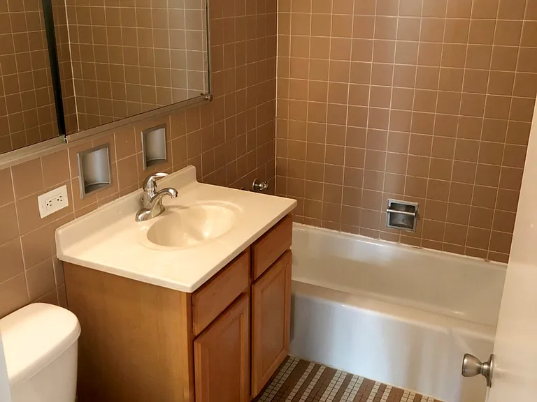 826 W Wilson Ave #4600-712 — Photo 8