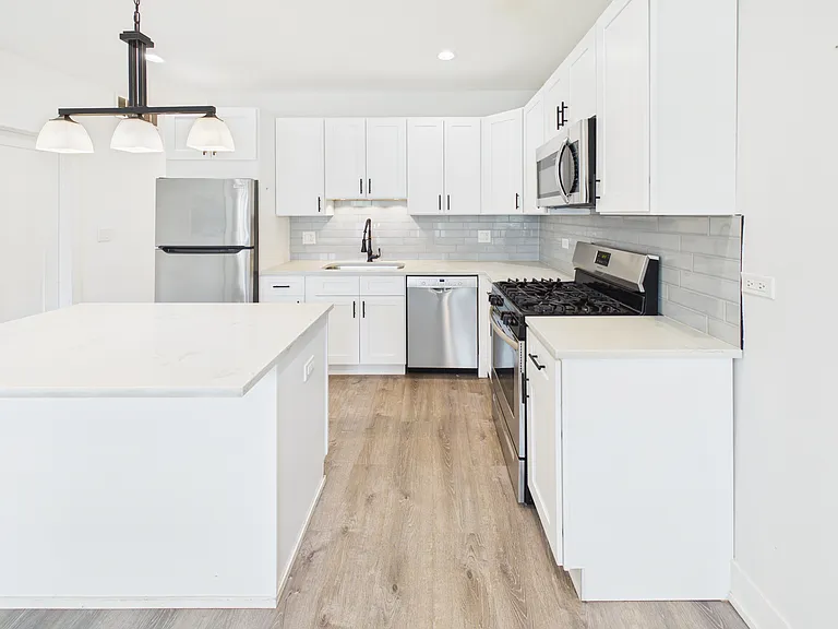 2725 N Drake Ave #1 — Photo 9
