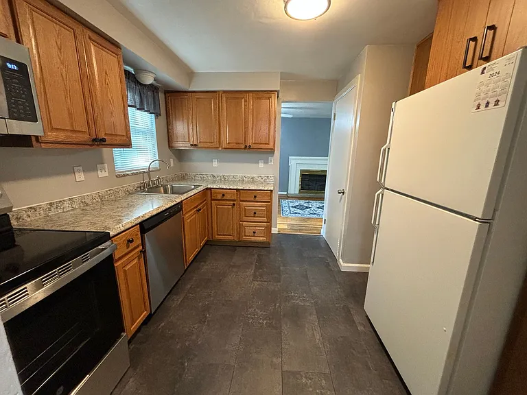 237 Sleepy Hollow Rd — Photo 3