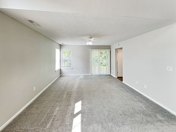 3rd image of 4308 Trace Wood Dr