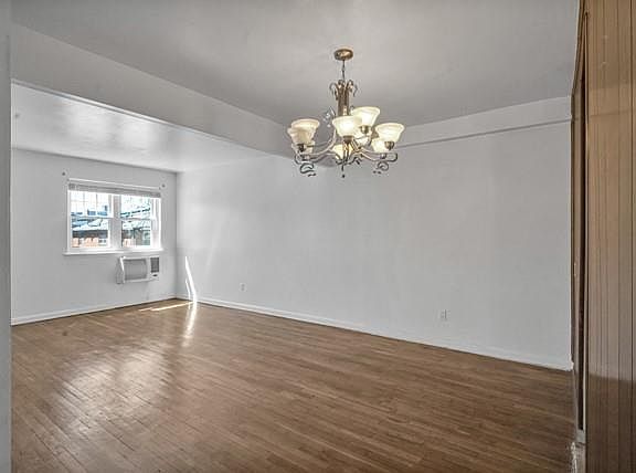 3rd image of 2367 Boynton Pl