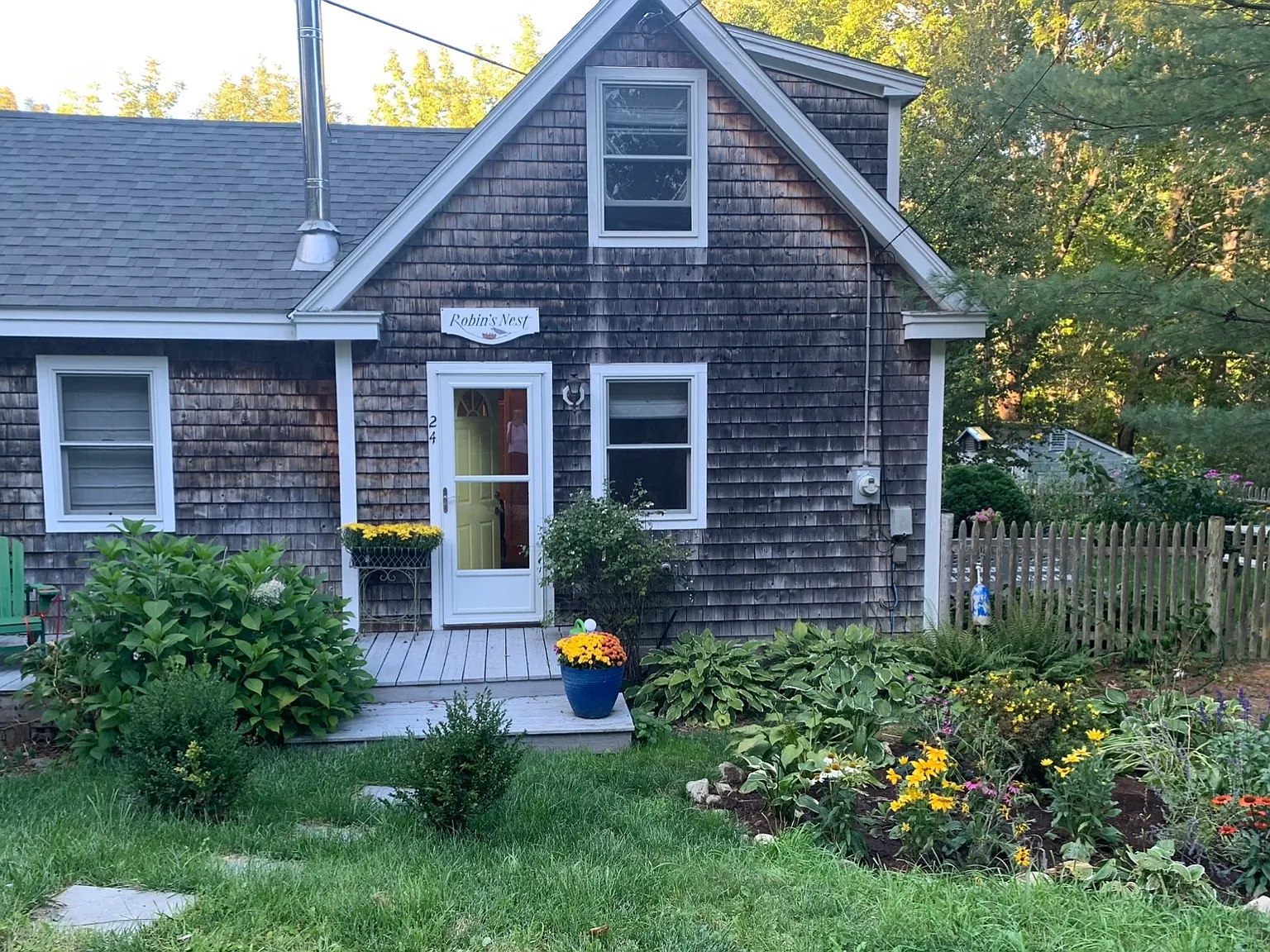 1 bed, 864 sqft, $1,900 — Photo 4