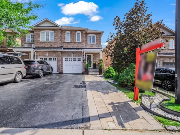 644 Madame St, Mississauga, ON L5W 1G6