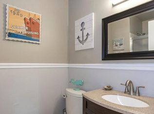 102 Mulberry Ct, Collegeville, PA 19426