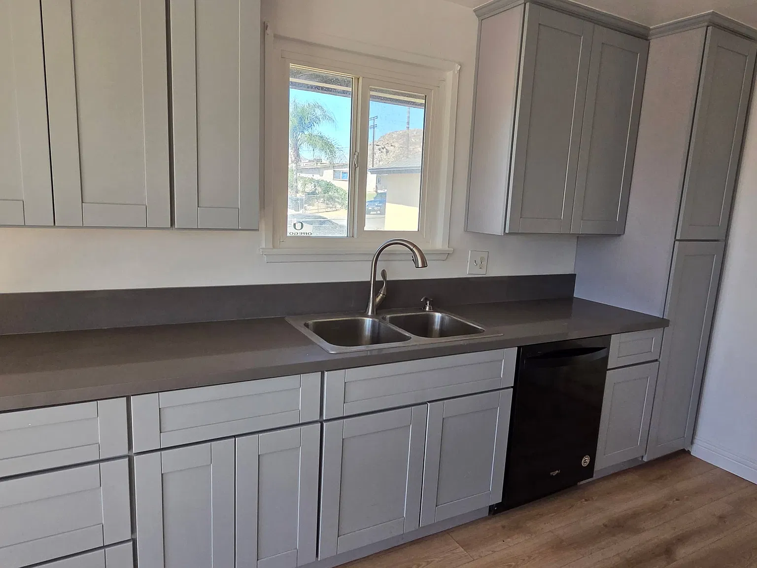 4 bed, 1238 sqft, $3,500 — Photo 2
