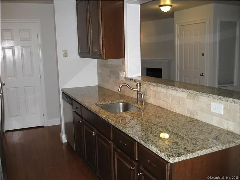 20 E Pembroke Rd #71 — Photo 3