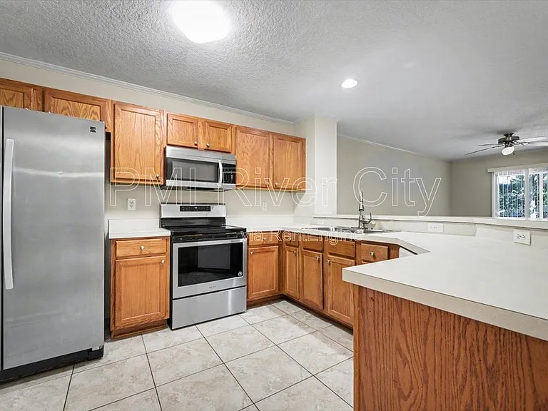 8550 Argyle Business Loop #306 — Photo 3