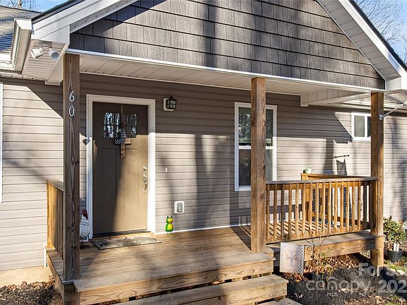 5th image of 60 Oakwood Dr #39