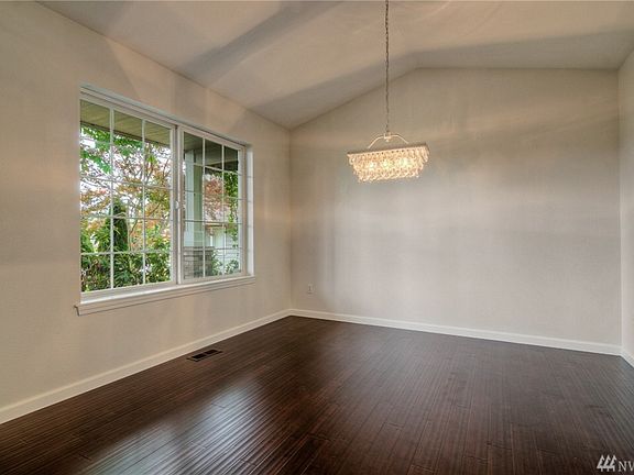 5th image of 18922 88th Ave E