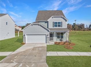 334 Blooming Maple Dr, Kernersville, NC 27284
