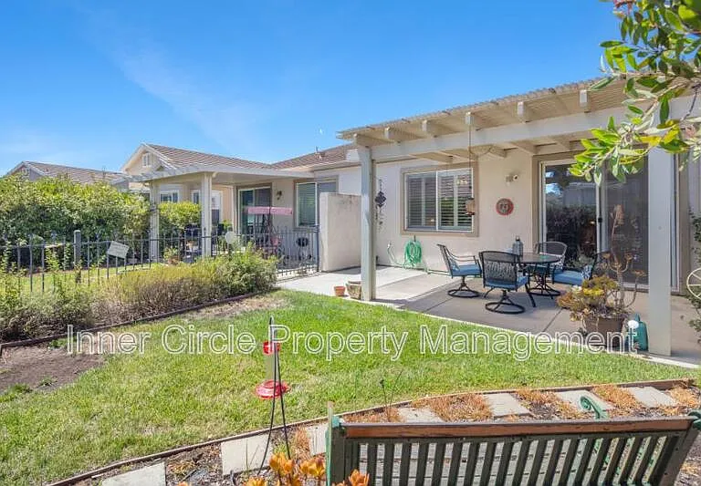 310 Upton Pyne Dr — Photo 26