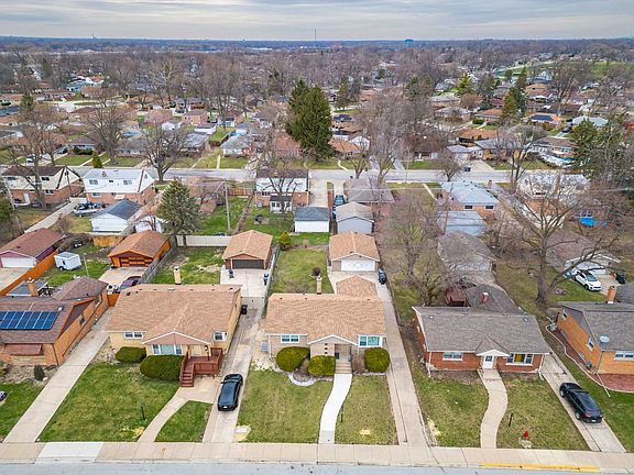4th image of 15566 Gouwens Ln