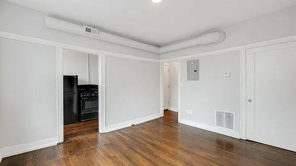 1 bed, $895 — Photo 3