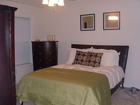 Stunning Master Suite w/ Walk In Closet