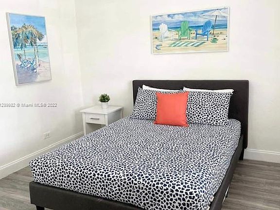 4th image of 6701 NE Miami Pl #1