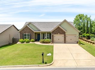 704 Lori Ln, Opelika, AL 36804