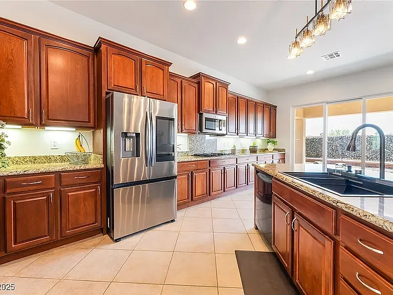 8824 Killians Greens Dr — Photo 12