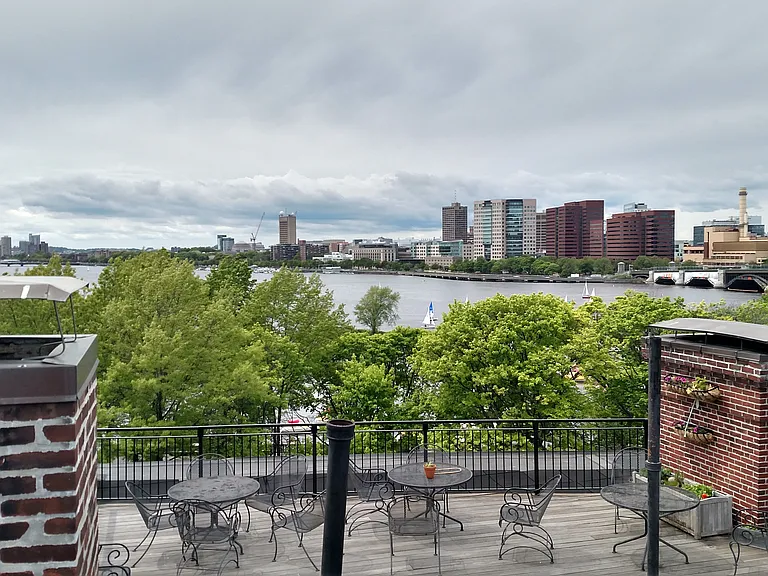5 Brimmer St #22 — Photo 14