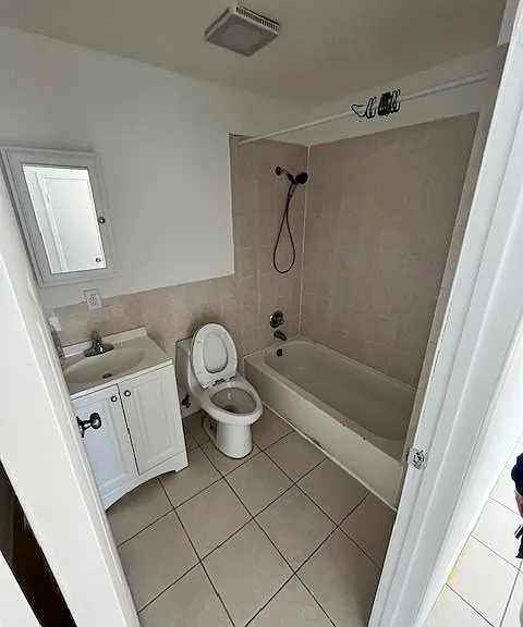 94 Roger Ave — Photo 13