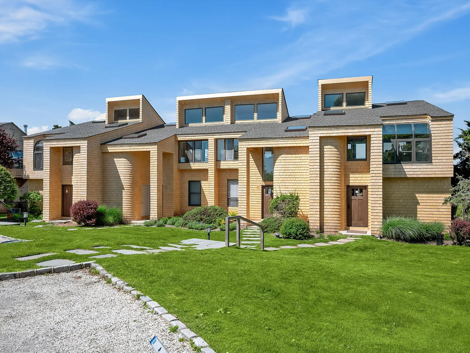 The Perfect Montauk Summer Escape with Lake views — Photo 1