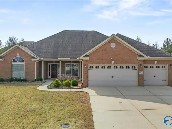 4406 Coatsbridge Dr SE, Owens Cross Roads, AL 35763