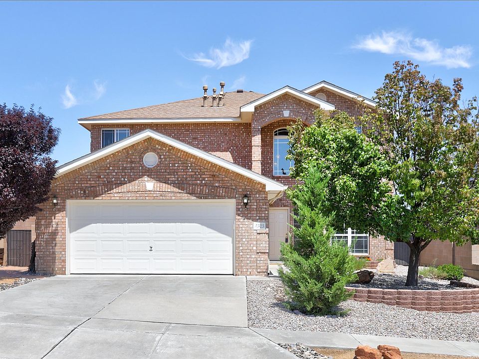 1st image of 4323 Canada Pl NW