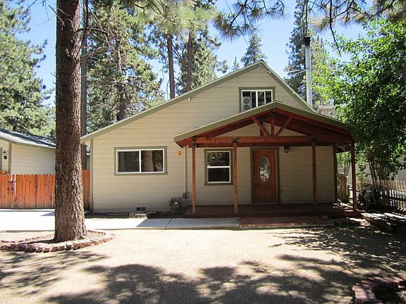 2nd image of 1008 W Aeroplane Blvd