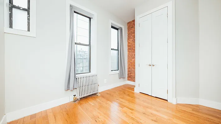 Rented by Nooklyn NYC LLC | media 15