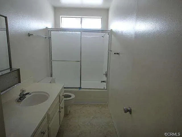 2260 Shady Hills Dr — Photo 4