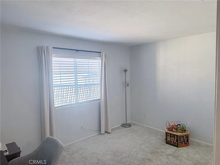 26587 Alta Ave — Photo 13