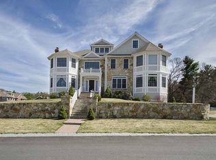 35 Abby Ln, North Andover, MA 01845