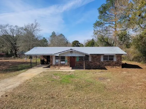 75 Blueberry Dr, Laurel Hill, FL 32567