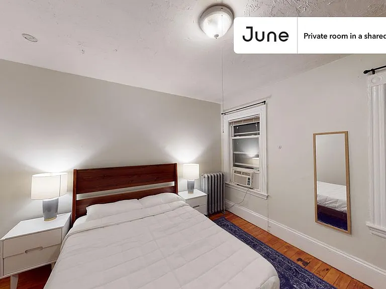 34 Coolidge Rd #B — Photo 2