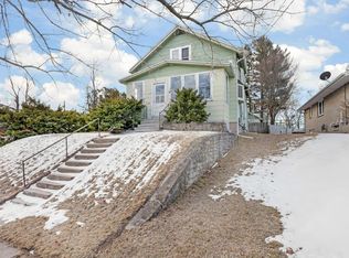 1503 Philippen St, Manitowoc, WI 54220