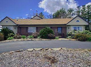 29 Amber Dr W, Horse Shoe, NC 28742